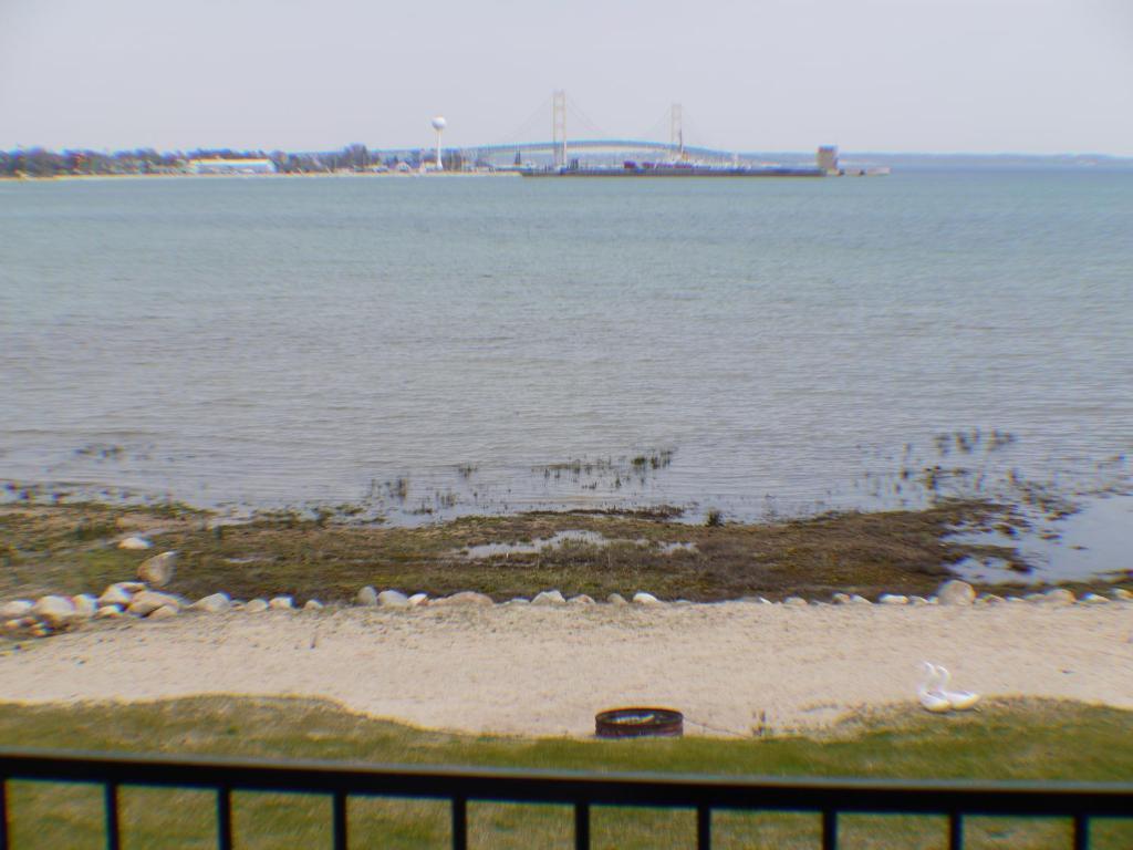 Clearwater Lakeshore Motel Mackinaw City Pokoj fotografie